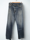 Vintage Levi's Light Wash Baggy Jeans - revolutionfashionwear